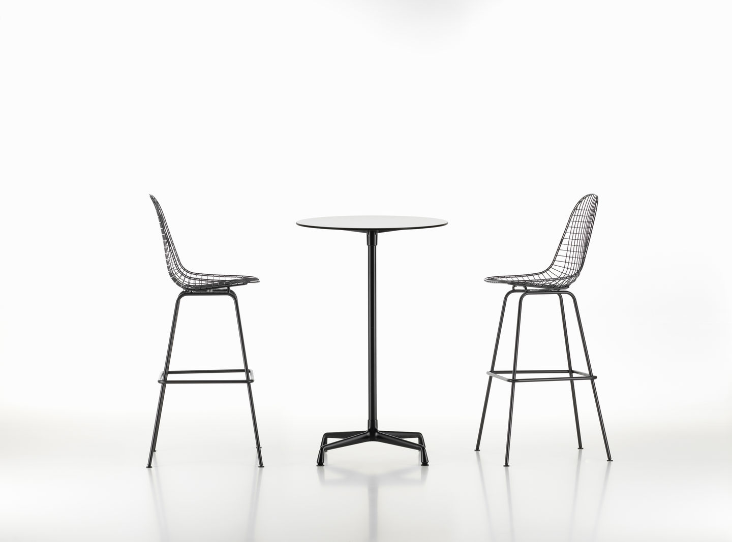 Eames Wire Bar Stool Tabouret de bar haut Vitra 