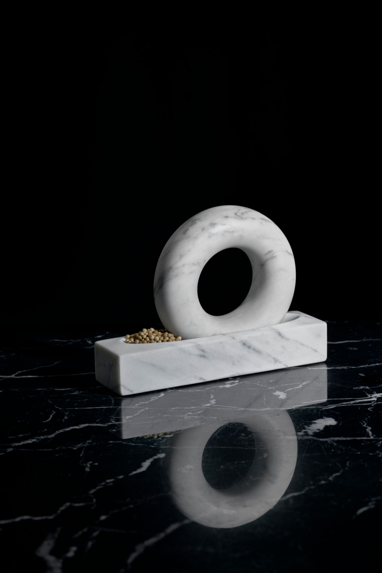 Tondo mortier avec un pilon Design House Stockholm