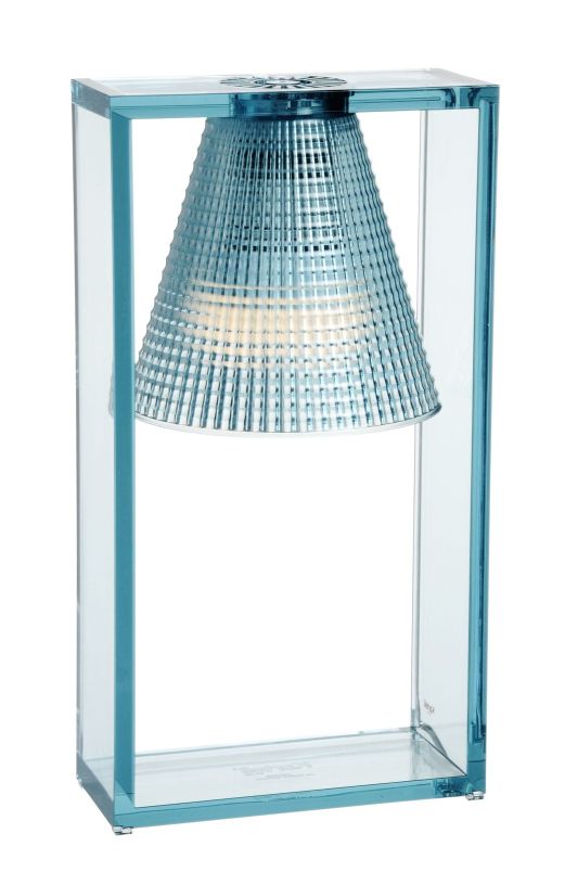 Light-Air Tischlampe von Kartell, durchsichtig blau, modernes Design für Wohnzimmer und Schlafzimmer.