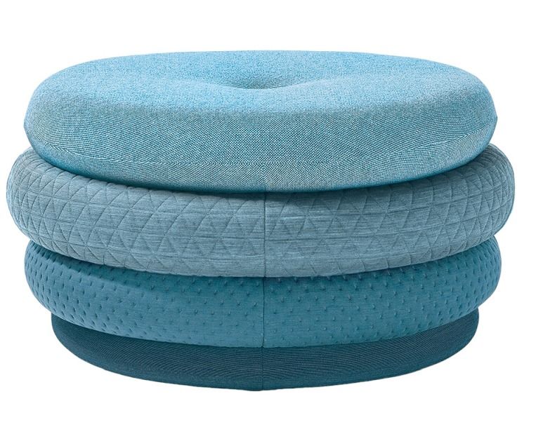 Blauer Fat Tom Pouf Hocker von Richard Lampert, bequemer Lounge Hocker ohne Beine.