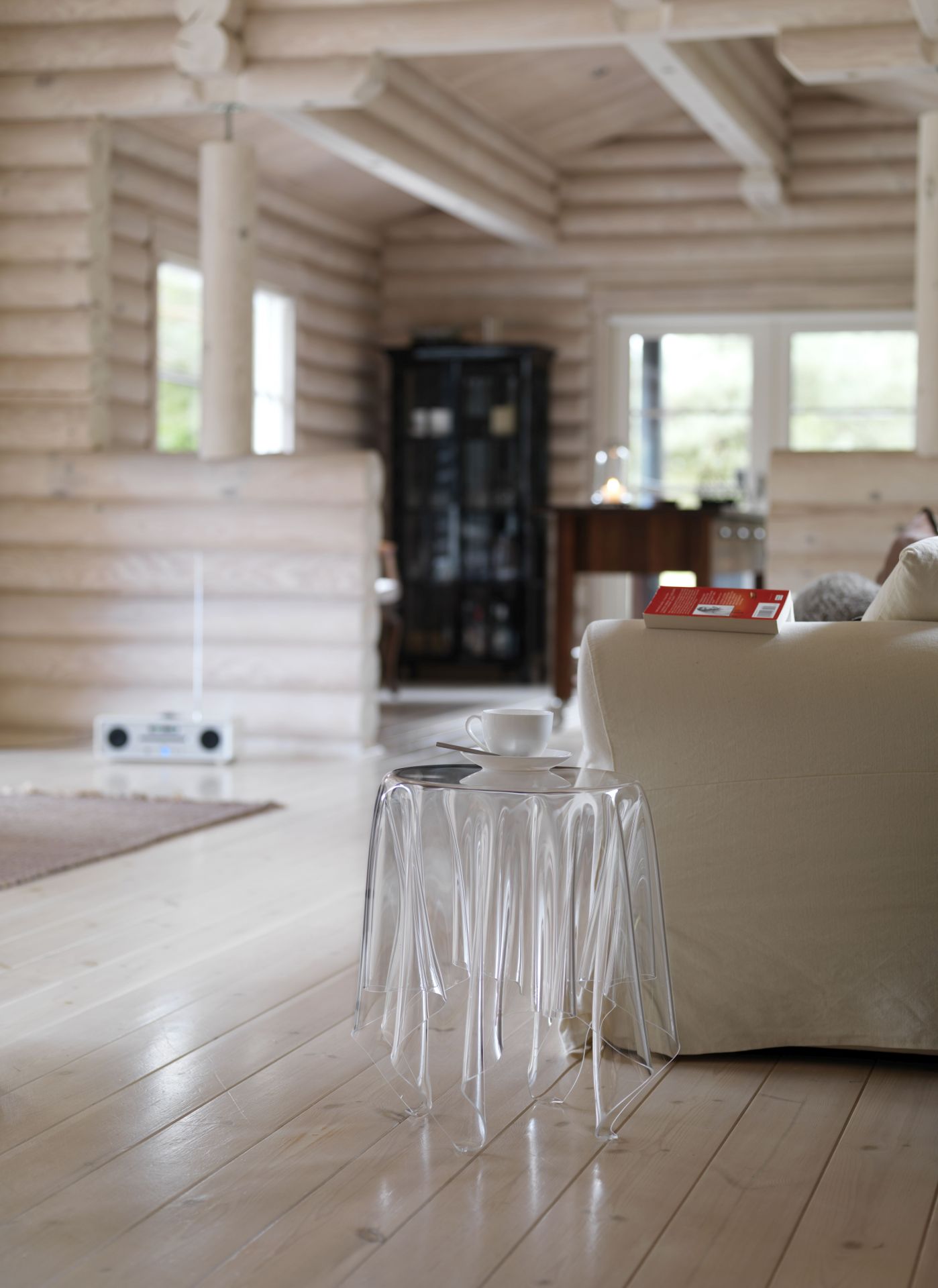 Essey Illusion table d'appoint transparente Klein & More