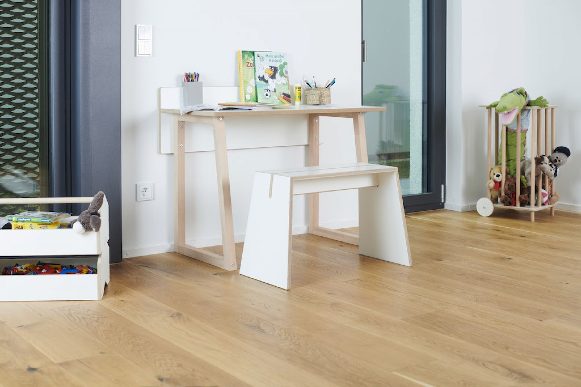 Tojo Kids Werk Bureau Tojo