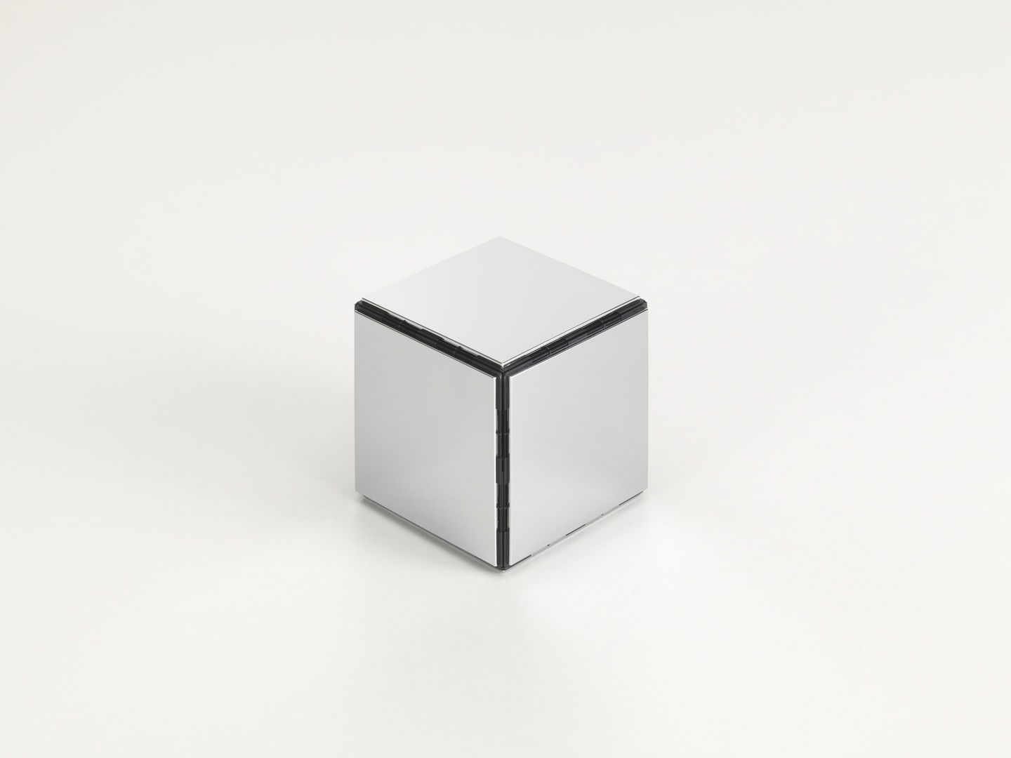 Panton Cubes Duck Chrome Sculpture Vitra