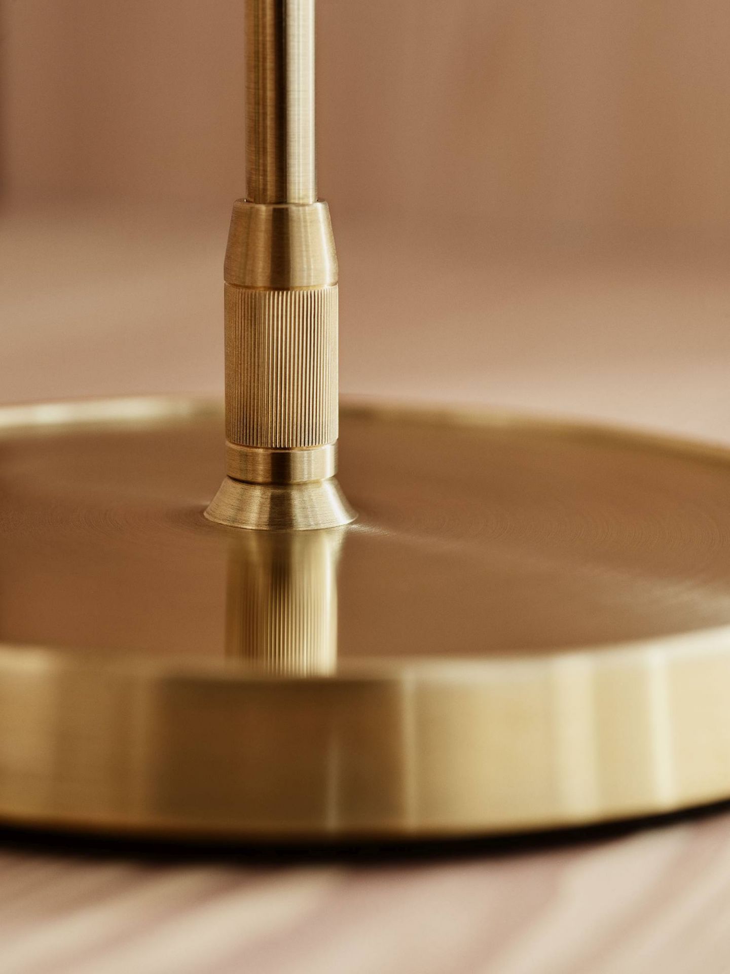 Clam Table lamp lampe de table Fritz Hansen