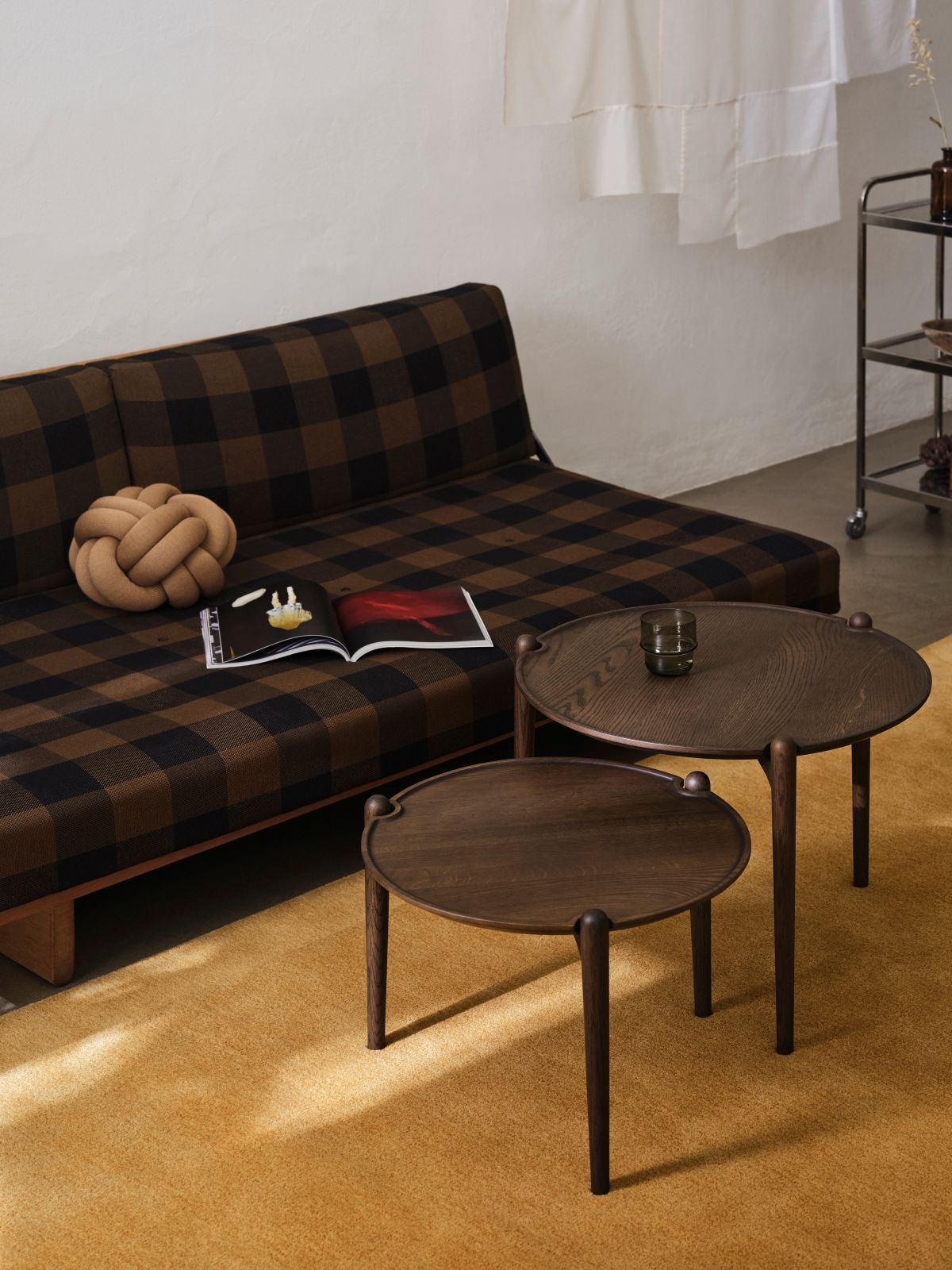 Aria Table Table d'appoint Low - Chêne foncé Design House Stockholm