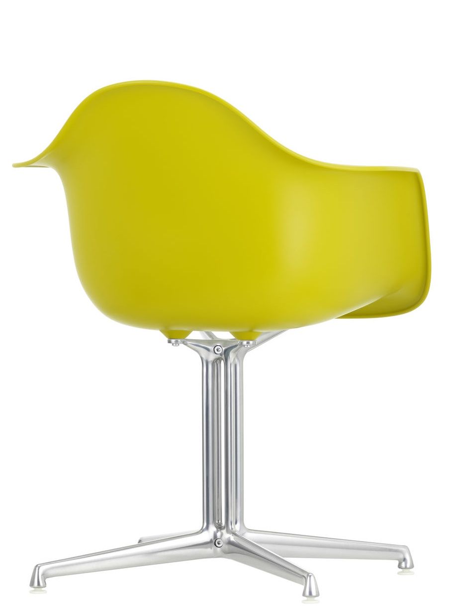 Eames Plastic Arm Chair DAL Chaise Vitra