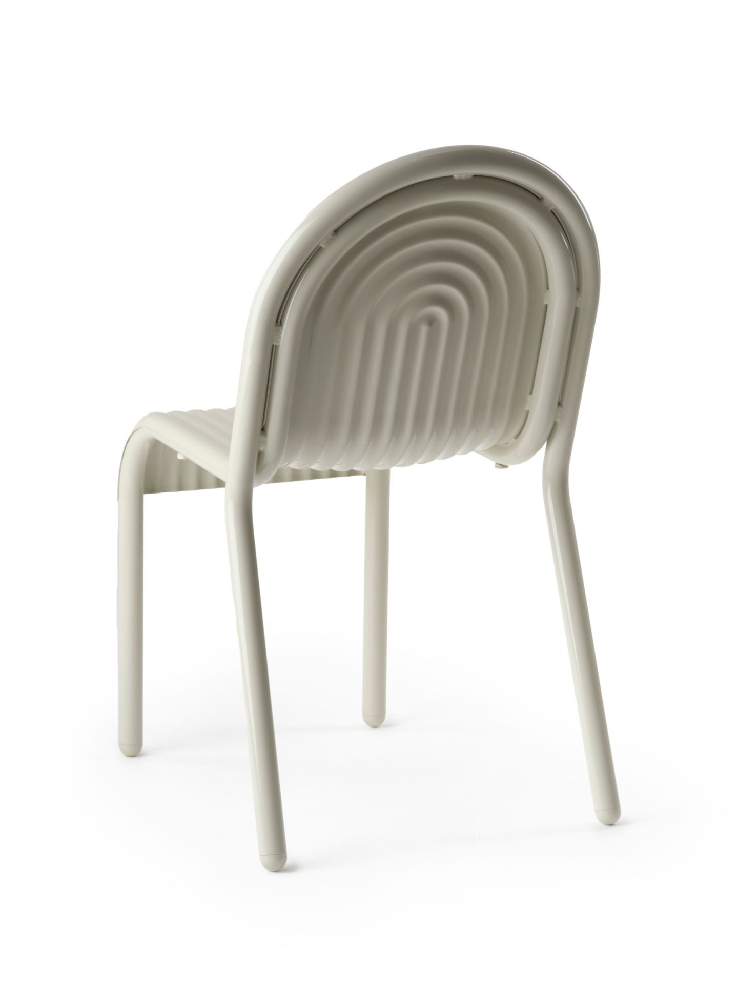 Groove Outdoor Chaise Putty Tom Dixon