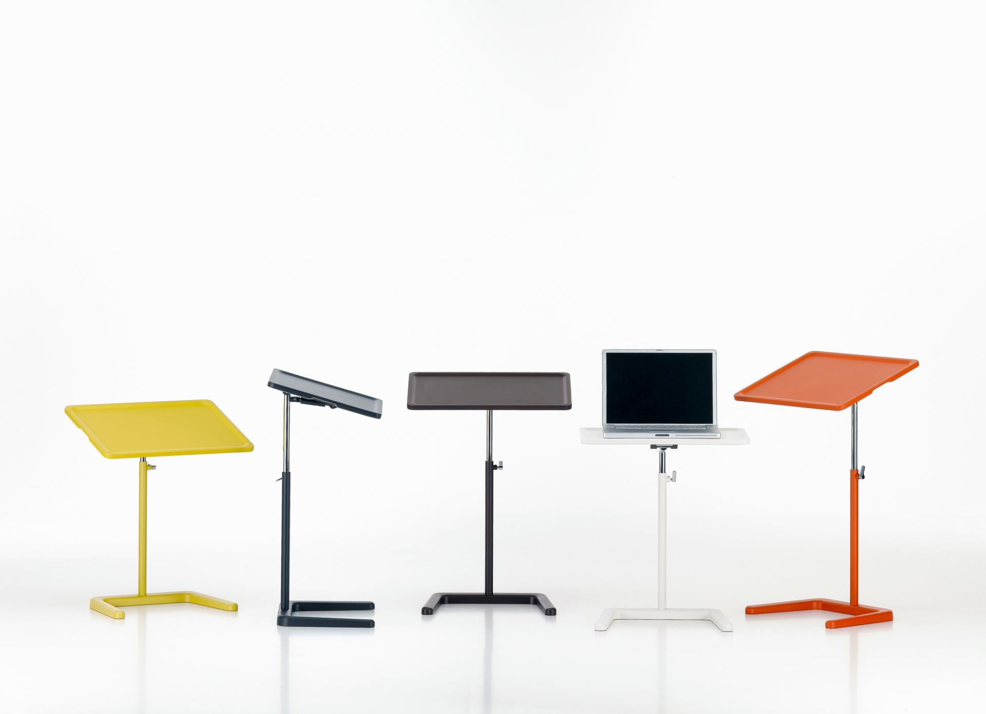 Nes Table Table d'appoint Vitra Basic dark