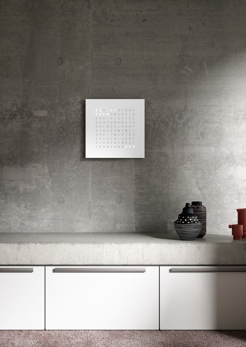 Earth 45 Steel Series Horloge murale / Objet temporel Allemande QLOCKTWO