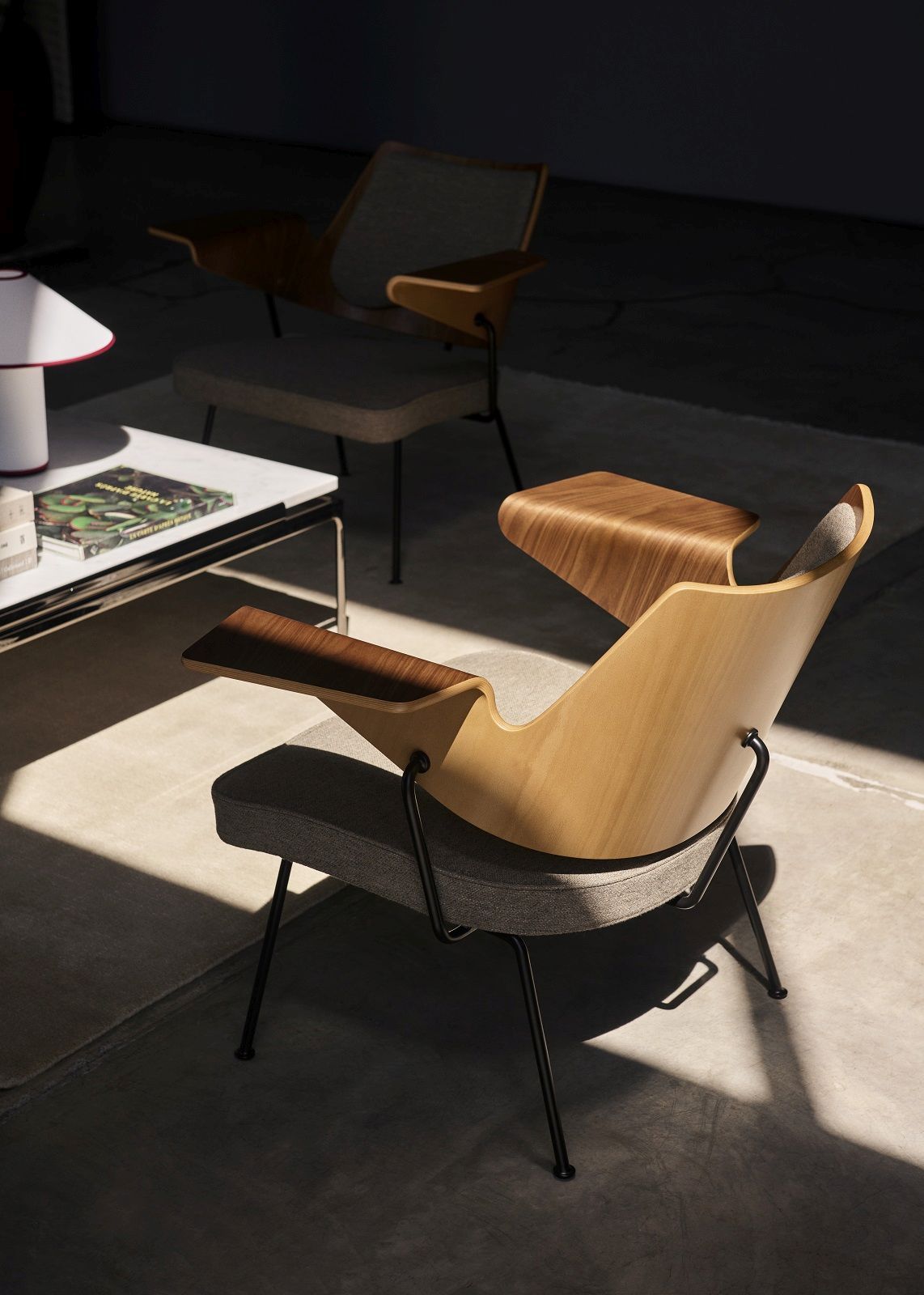 RFH Robin Day RD8 Lounge Chair Fauteuil AndTradition