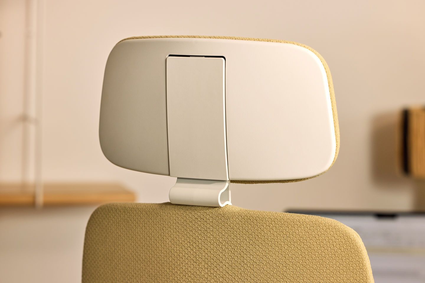 Fauteuil de bureau pivotant ACX Softknit High Vitra
