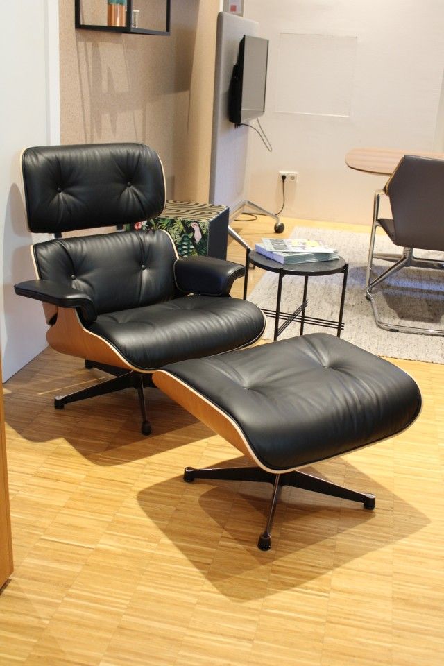 Eames Lounge Chair & Ottoman Fauteuil Vitra - PIÈCE D'EXPOSITION