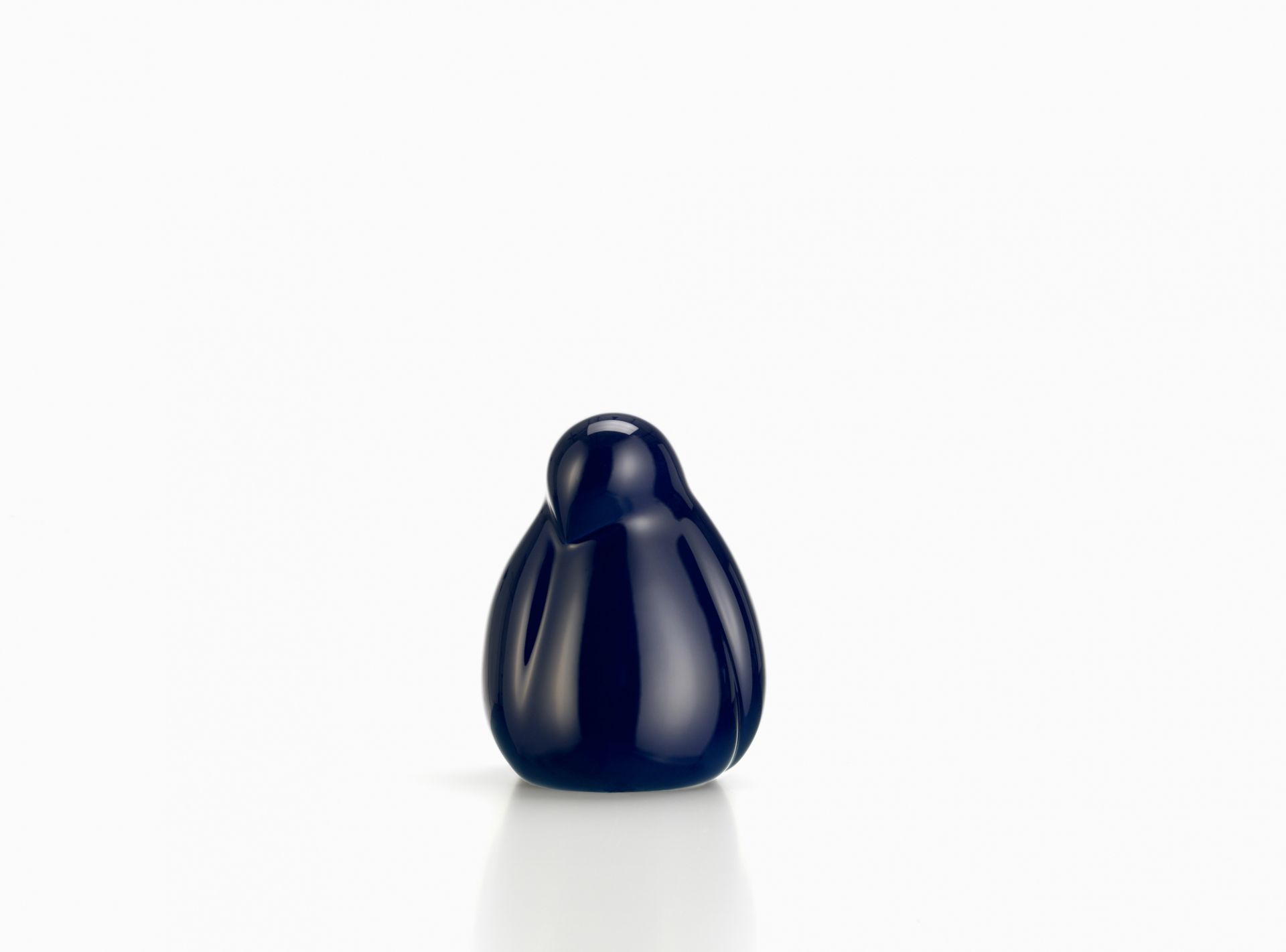 Resting Bird figure blanc vitra