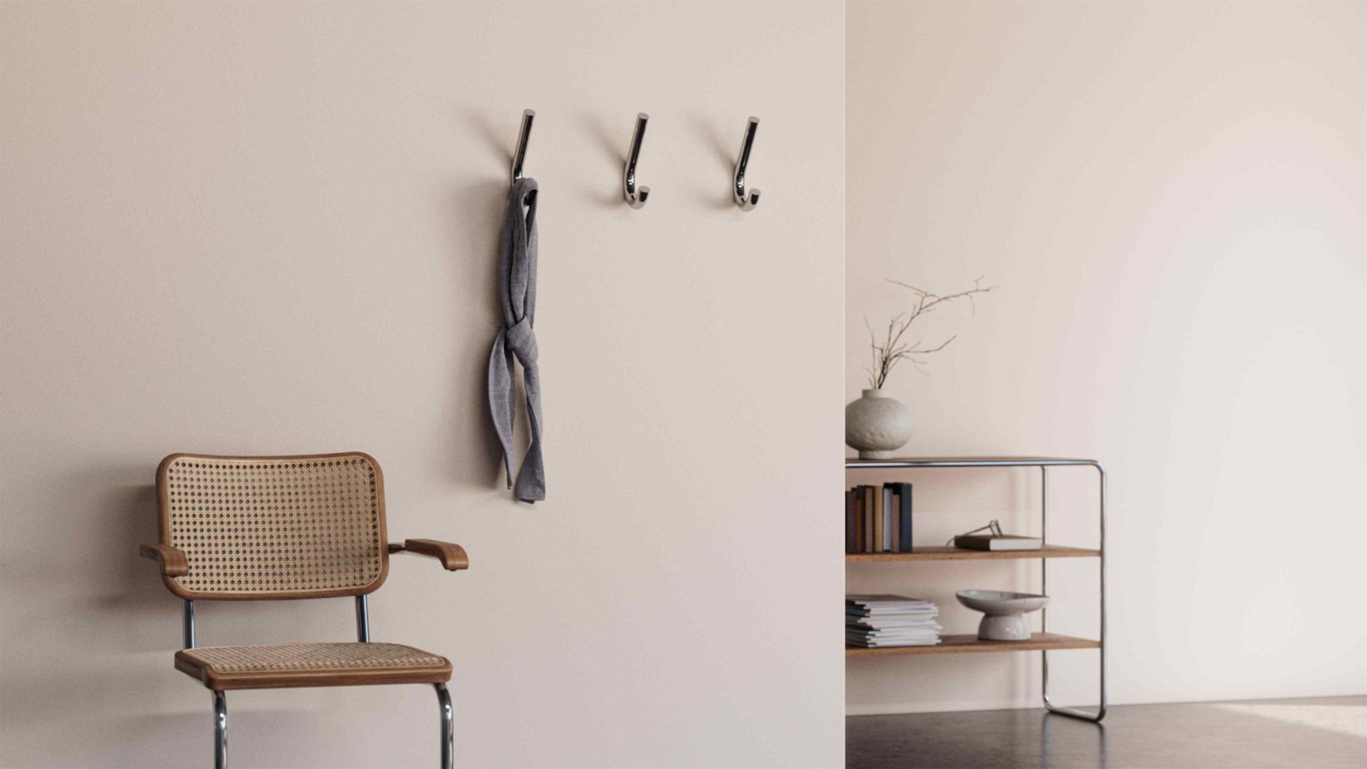 S 12 / S12 Crochet mural Thonet