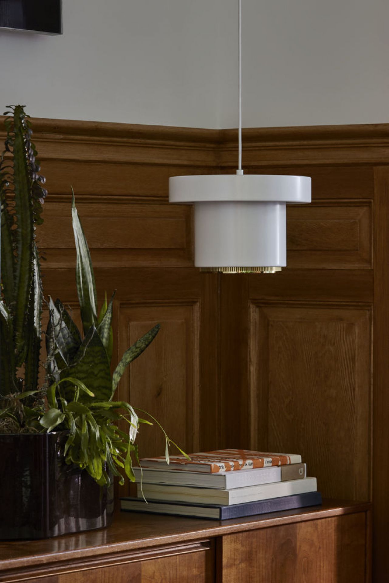 A201 Pendant light Lampe de suspendue Artek Blanc - Laiton