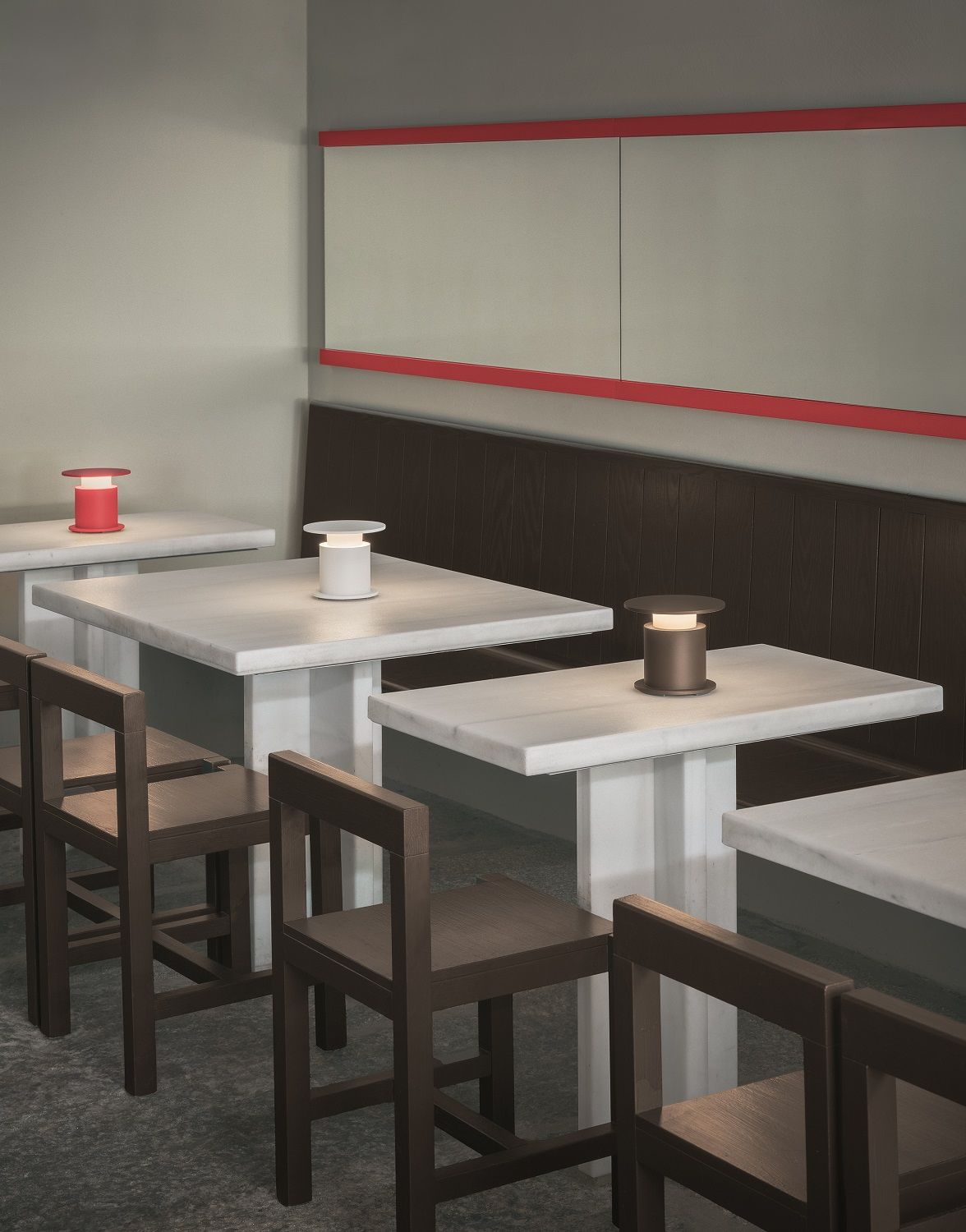 w241 Faro lampe de table / lampe à batterie wästberg