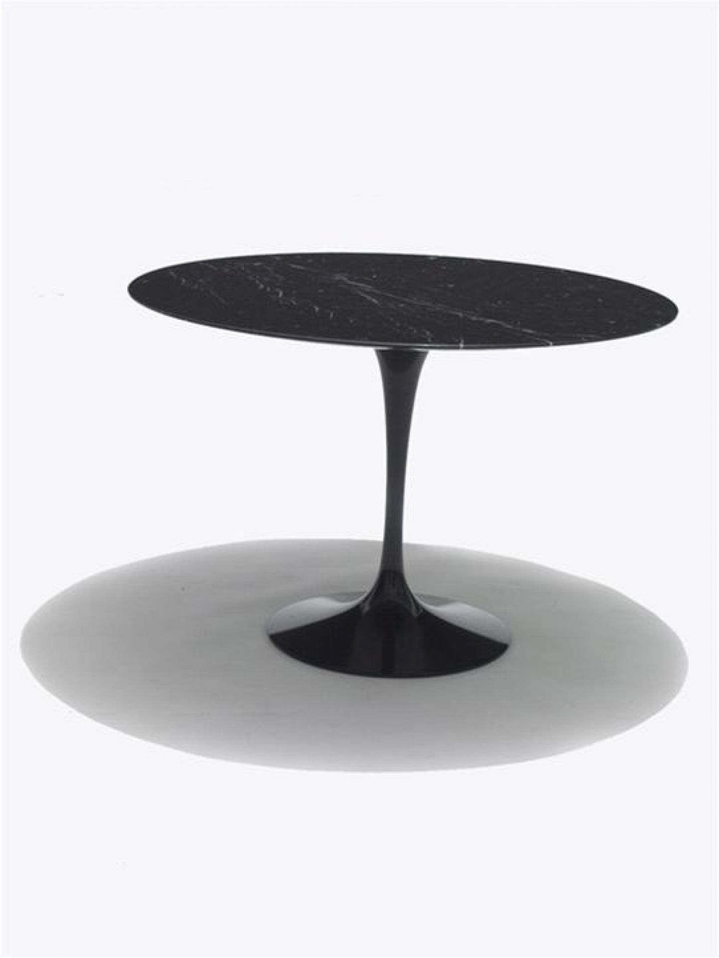 Saarinen table à manger ronde Knoll International