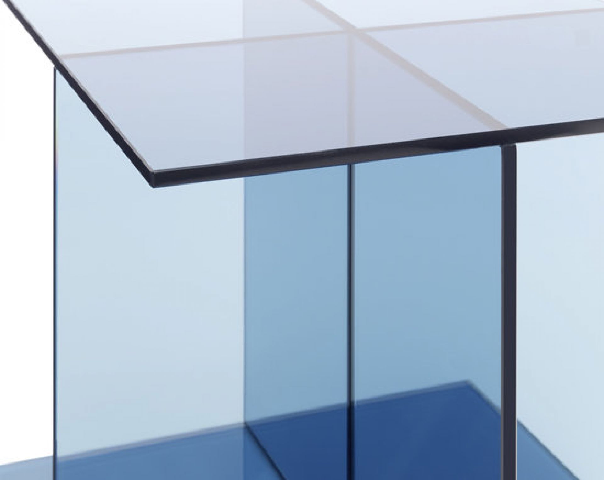 CT08 Vier Table d'appoint de Philipp Mainzer bleu foncé e15
