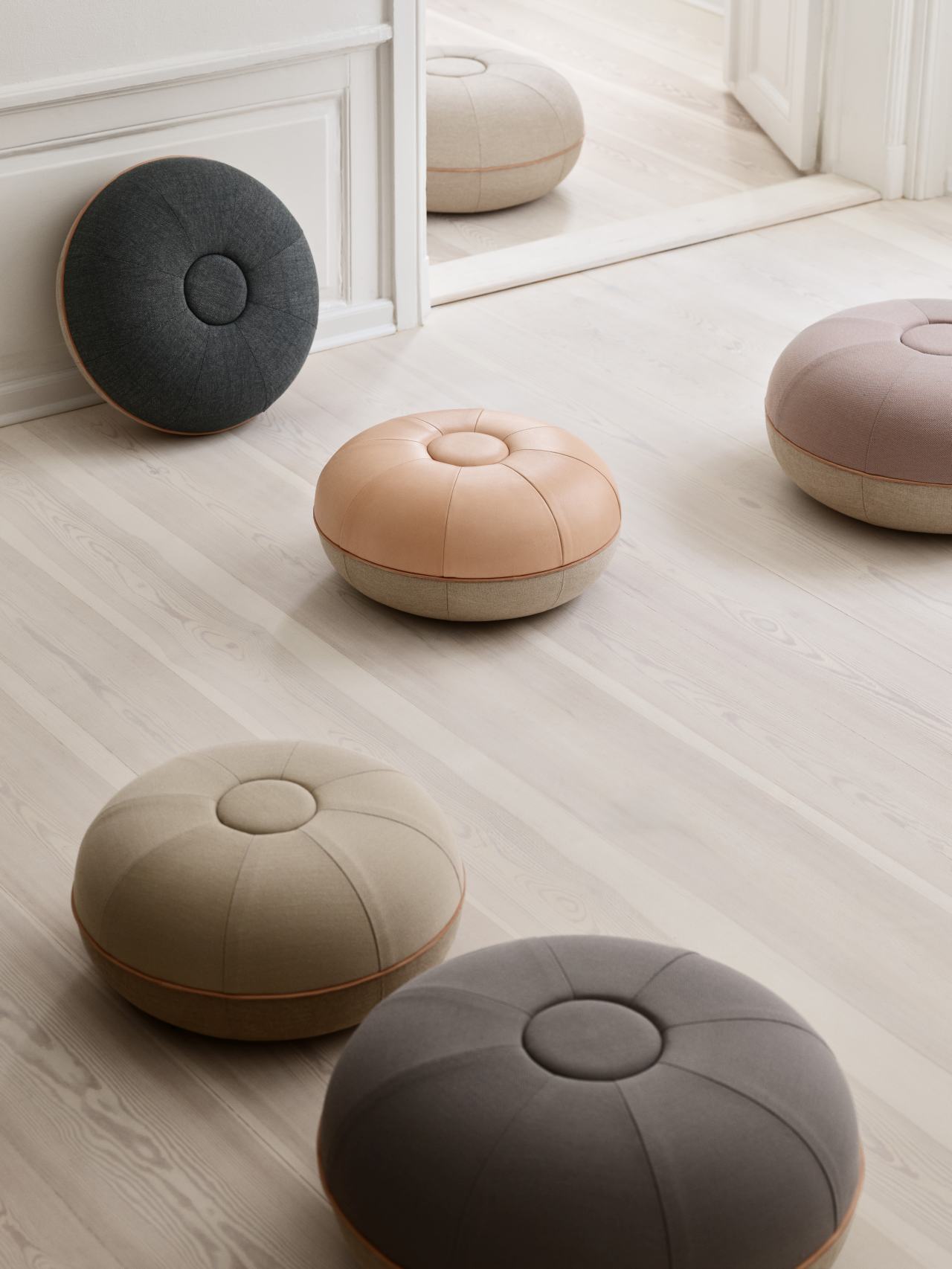 Pouf Small tabouret Fritz Hansen