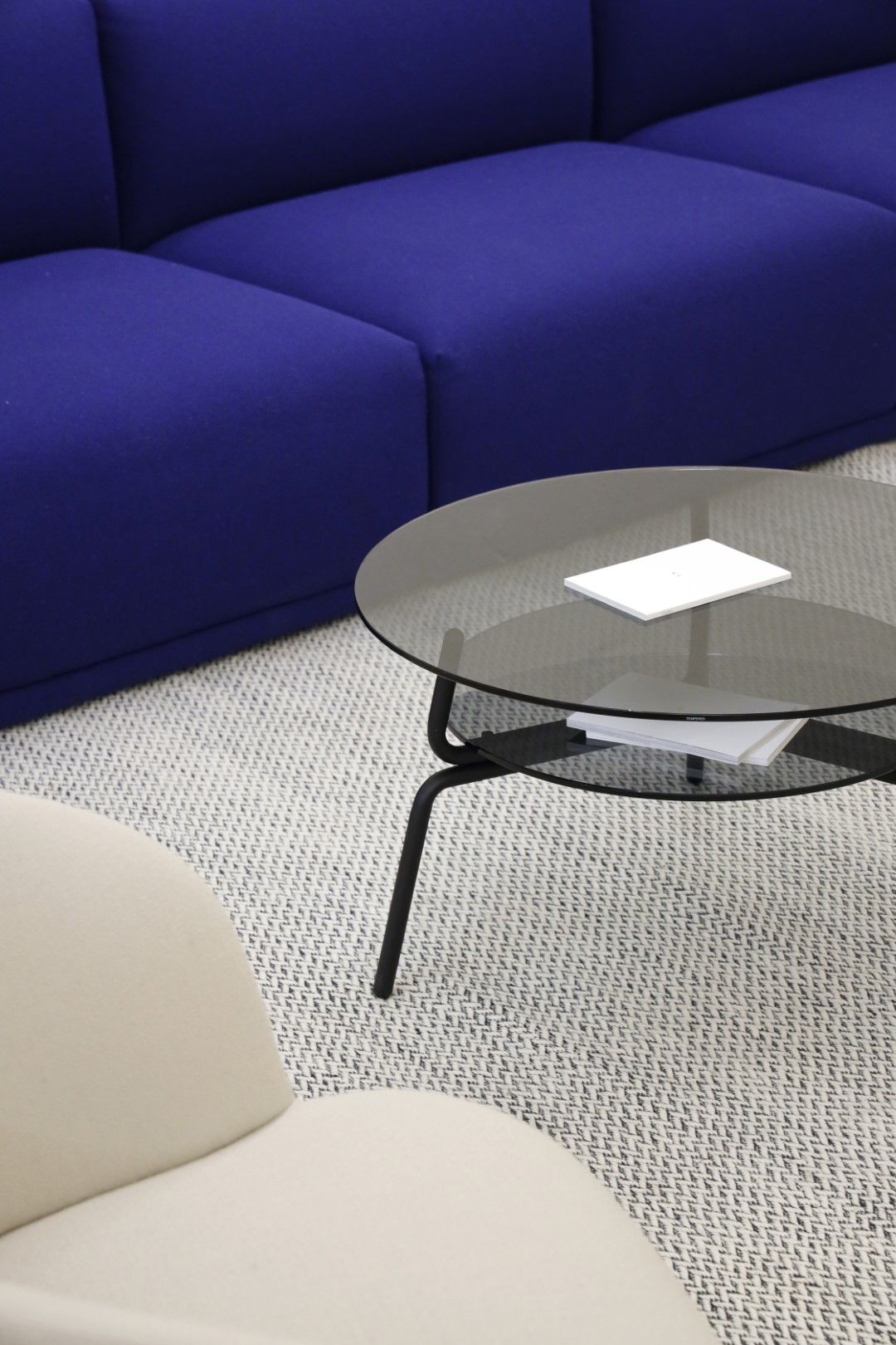Lej Table basse transparente Mox