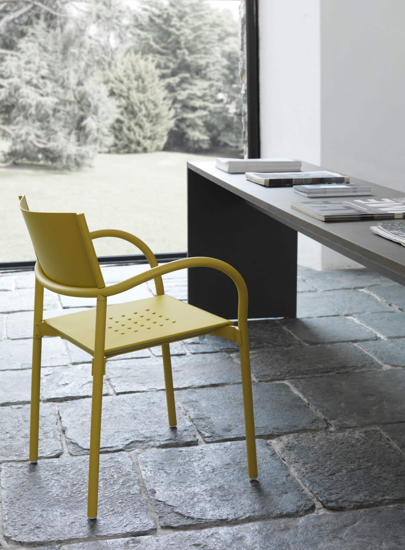 Breeze Stuhl Segis Noir Aluminium mat