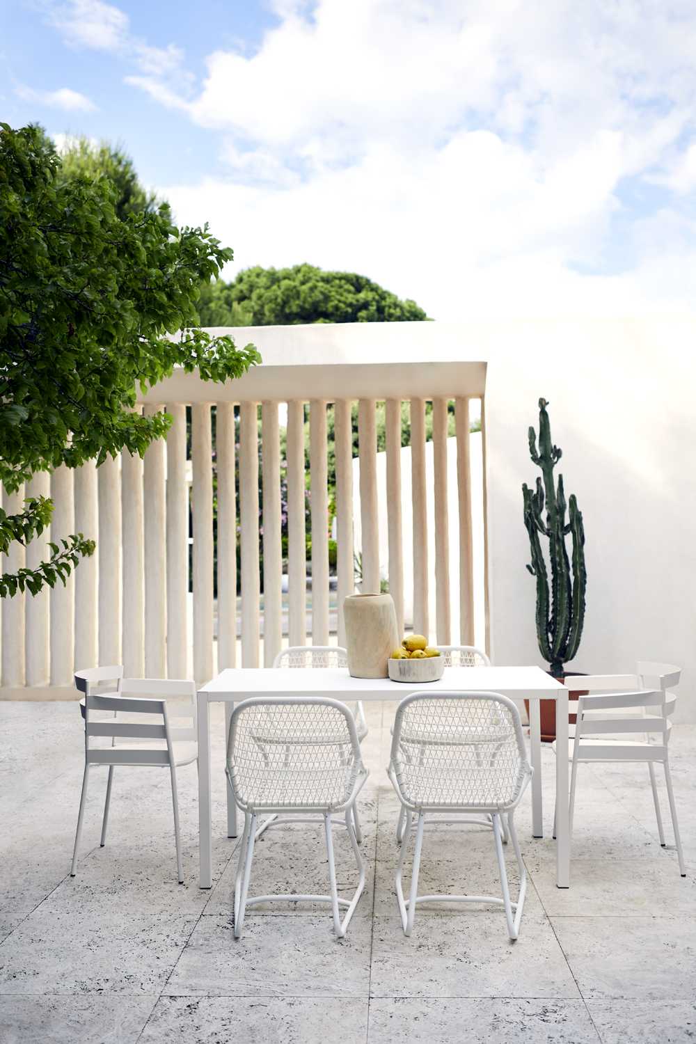 Sixties Outdoor Chaise Fermob