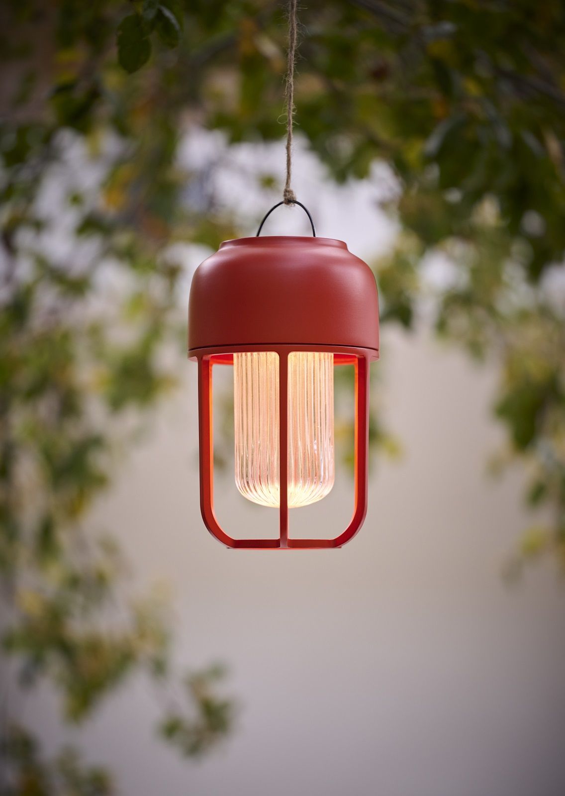 LIGHT No.1 Lampe à énergie solaire Indoor/Outdoor Lampe à batterie Houe