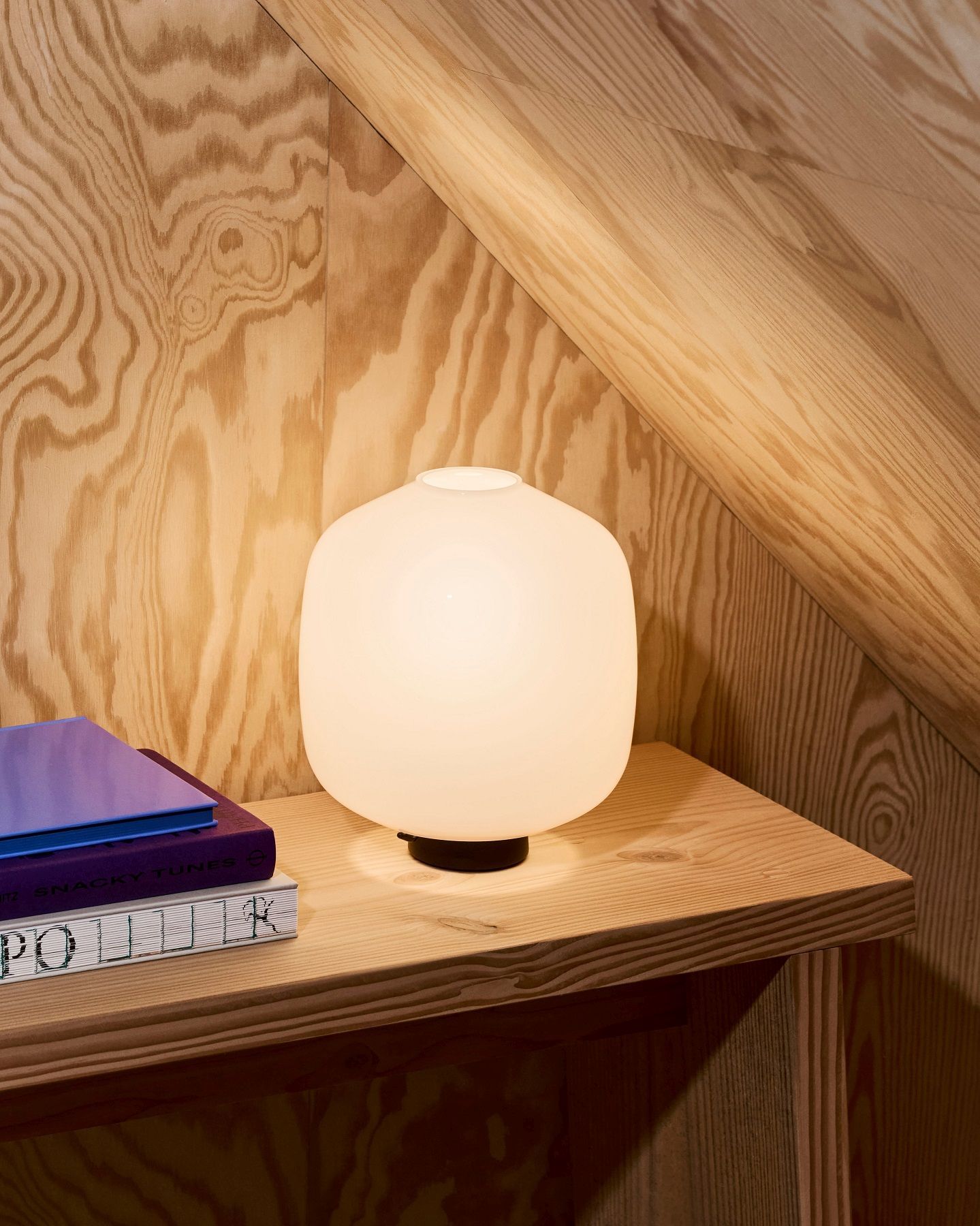 Aspect Buoy Glass Table Lamp Lampe de table Hay