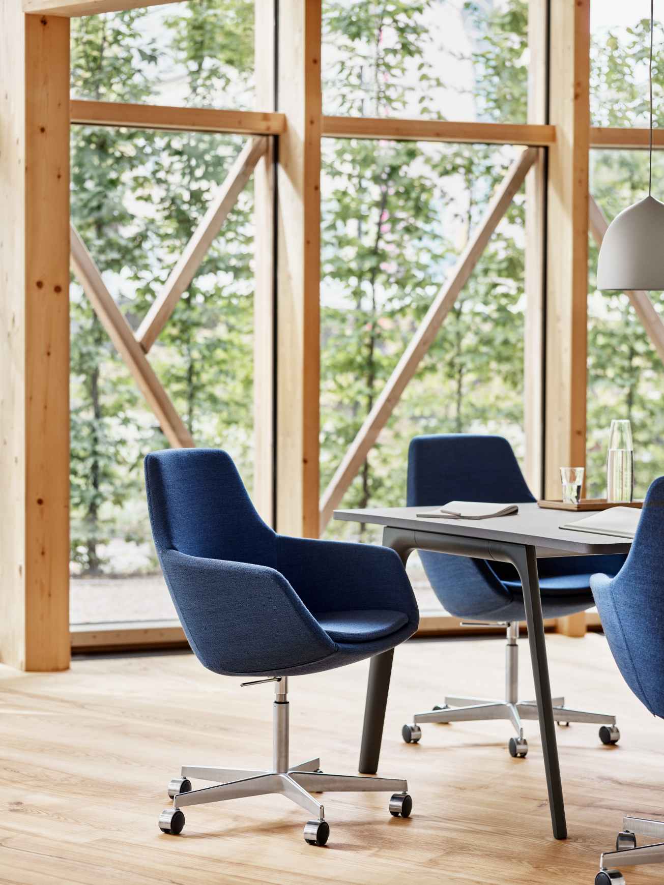 Table Pluralis Fritz Hansen