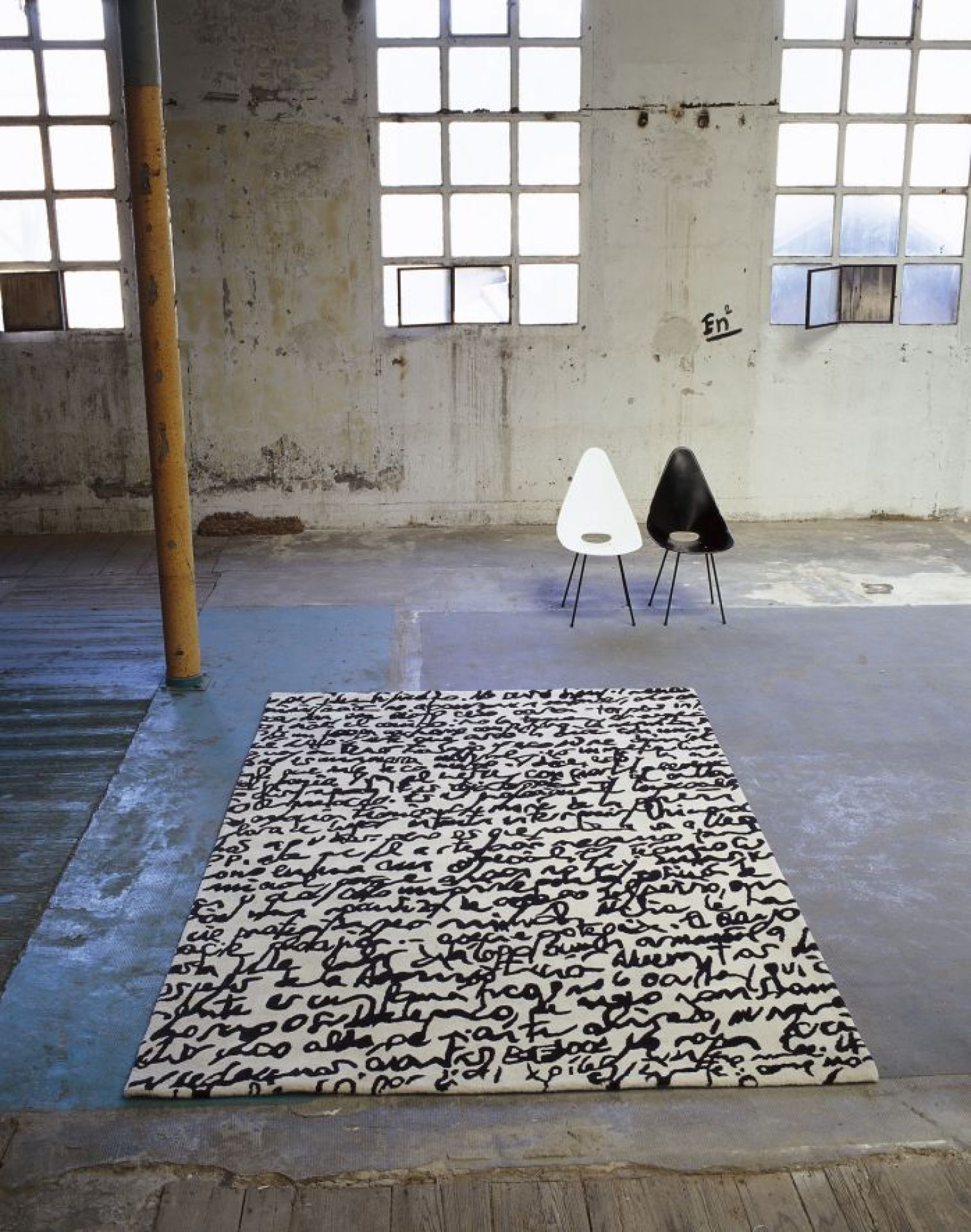 Tapis Noir sur blanc Manuscrit Nanimarquina