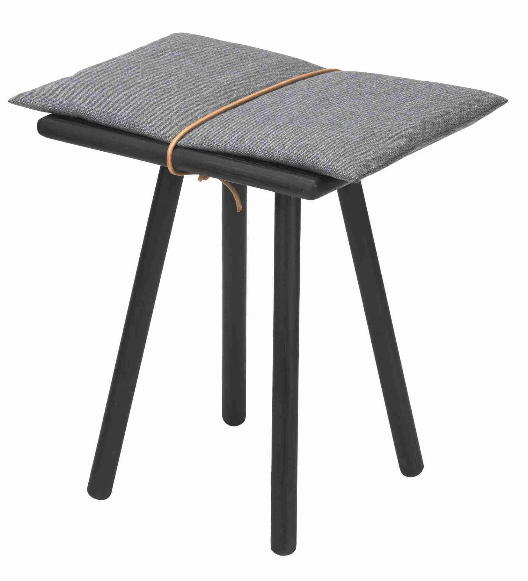 Georg Stool tabouret en chêne laqué noir Skagerak by Fritz Hansen