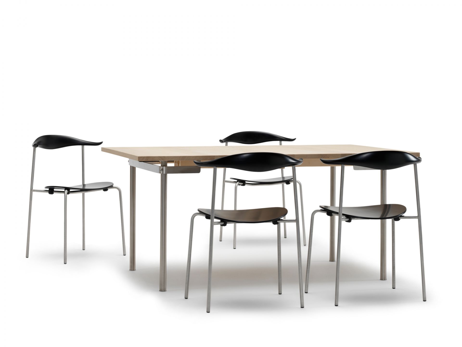 CH88T Chaise piètement acier inoxydable Carl Hansen & Søn