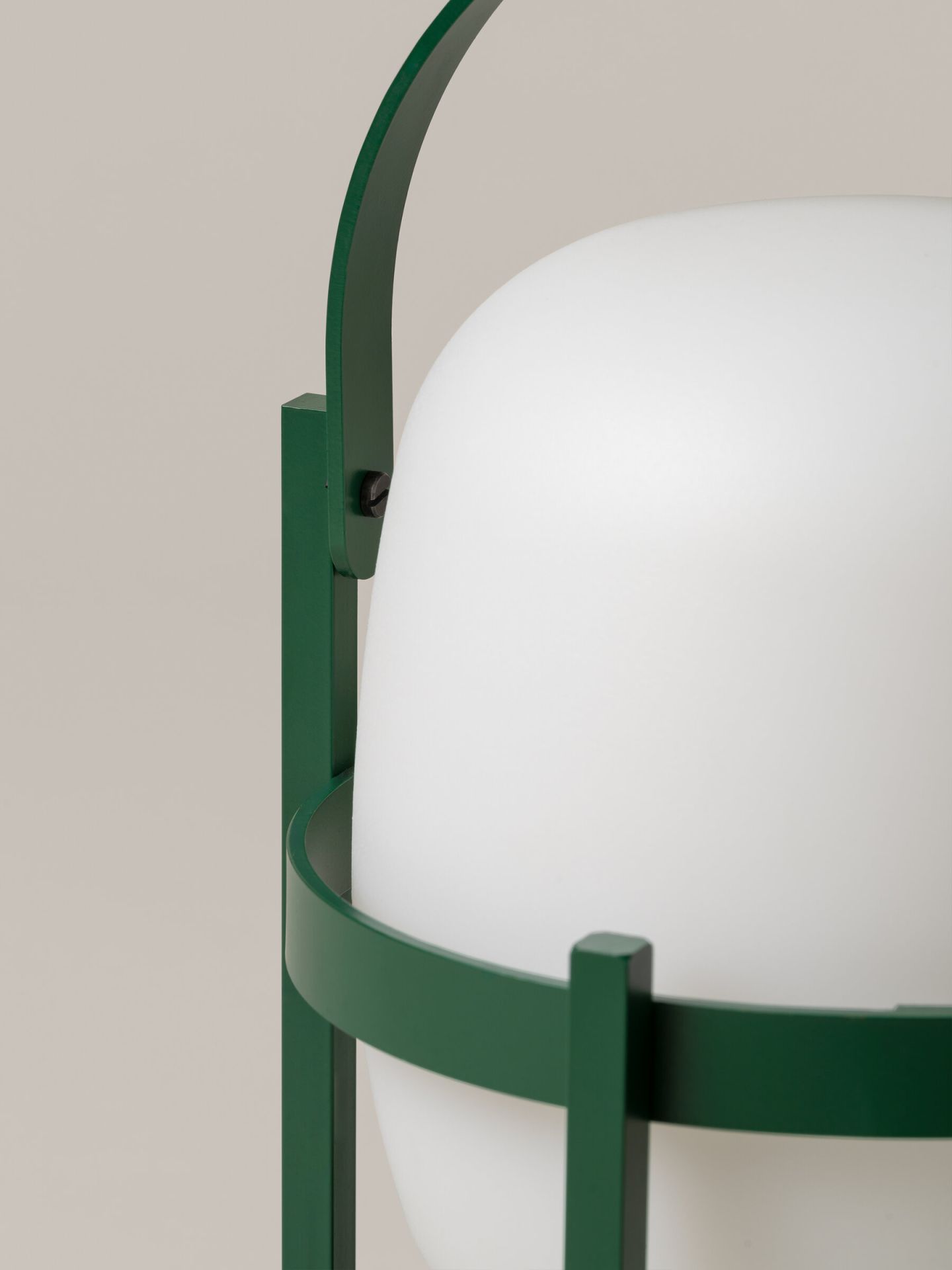 Cestita Alubat Lampe de table English Green Santa & Cole