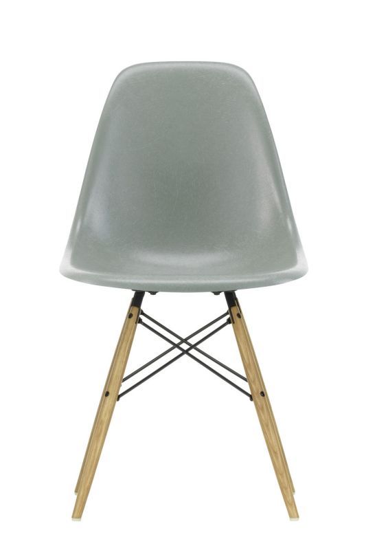 Eames Plastic Side Chair DSW chaise Vitra