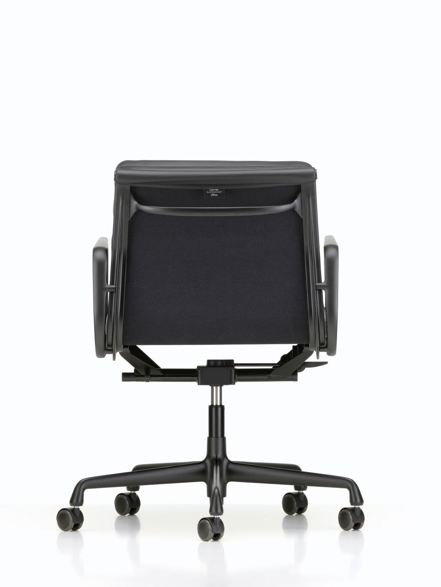 Soft Pad Chair EA217 / EA 217 Fauteuil Vitra