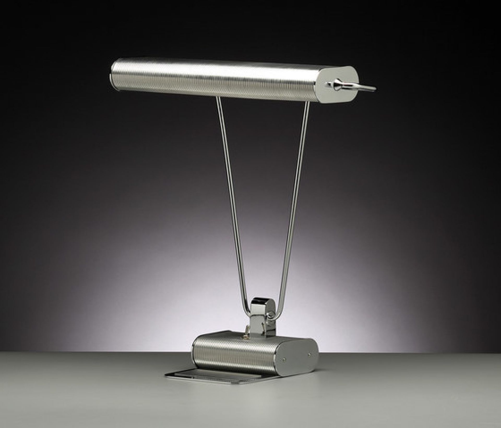 AD34 lampe de Table Tecnolumen