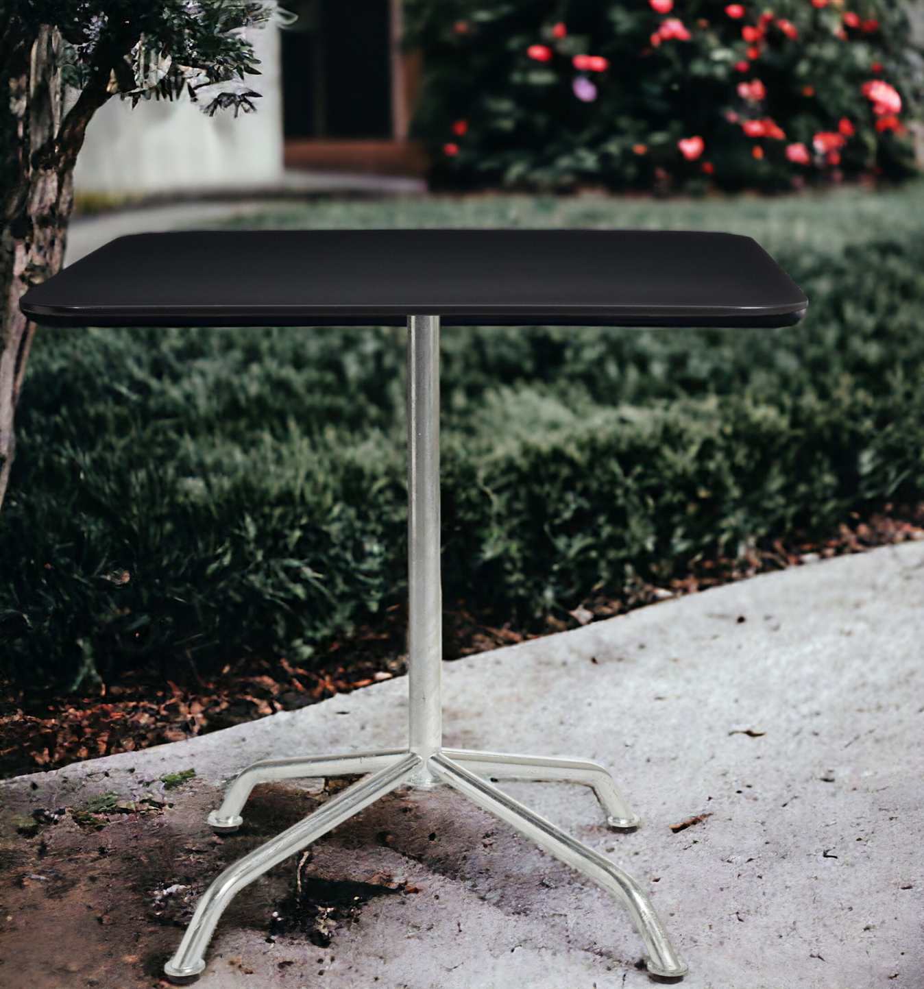 Haefeli Table de jardin Outdoor L 80 x P 80 x H 74 cm Embru 