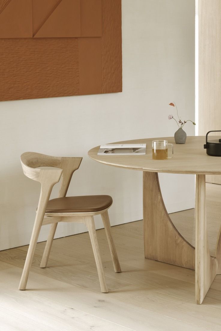 Geometric Dining Table Table à manger ronde Ethnicraft