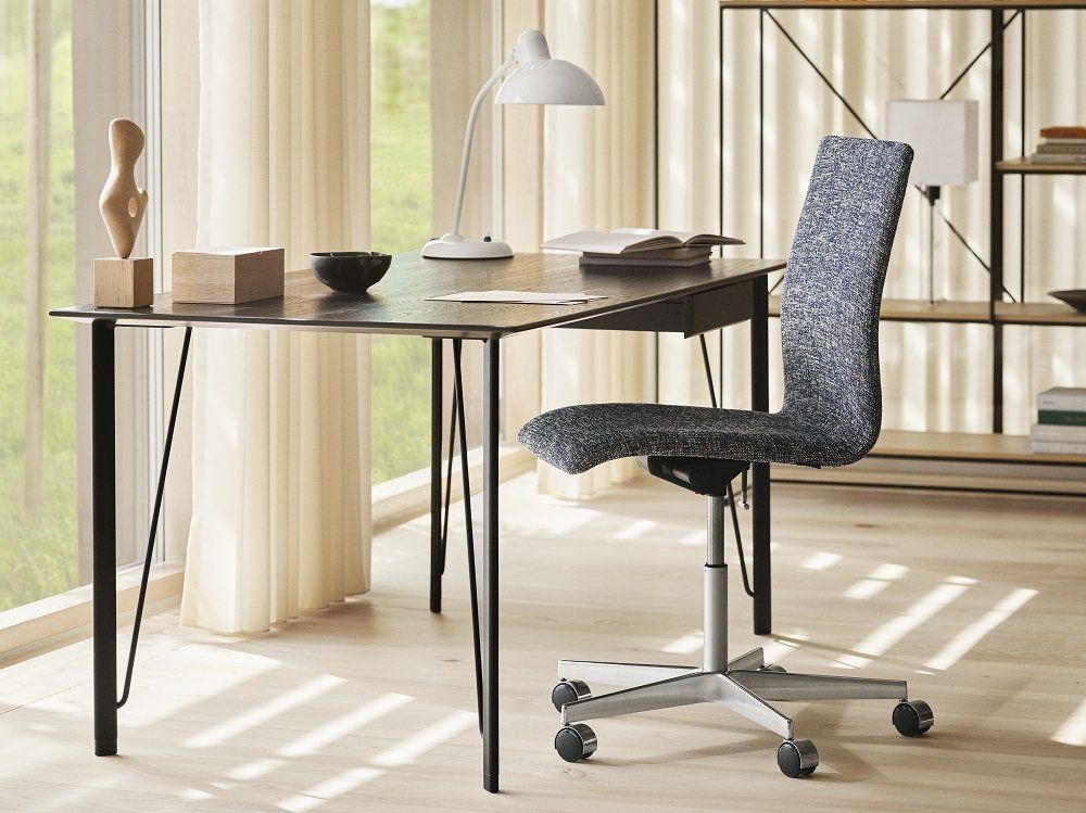 FH3605™ Writing Desk Bureau Fritz Hansen