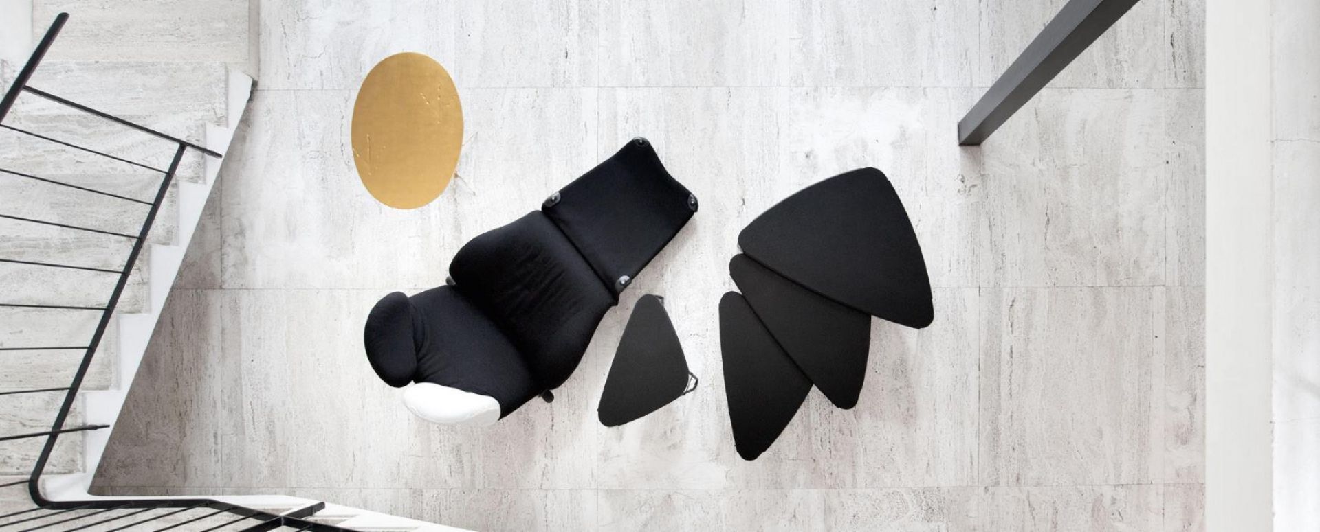 111 Wink fauteuil Cassina anthracite