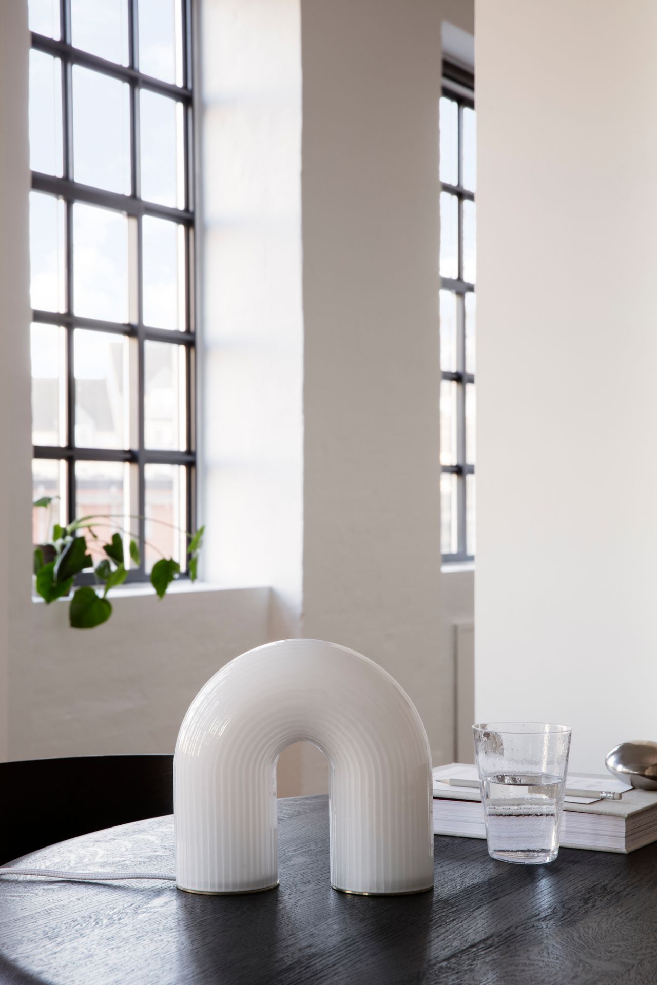 Vuelta lampe de table Ferm Living