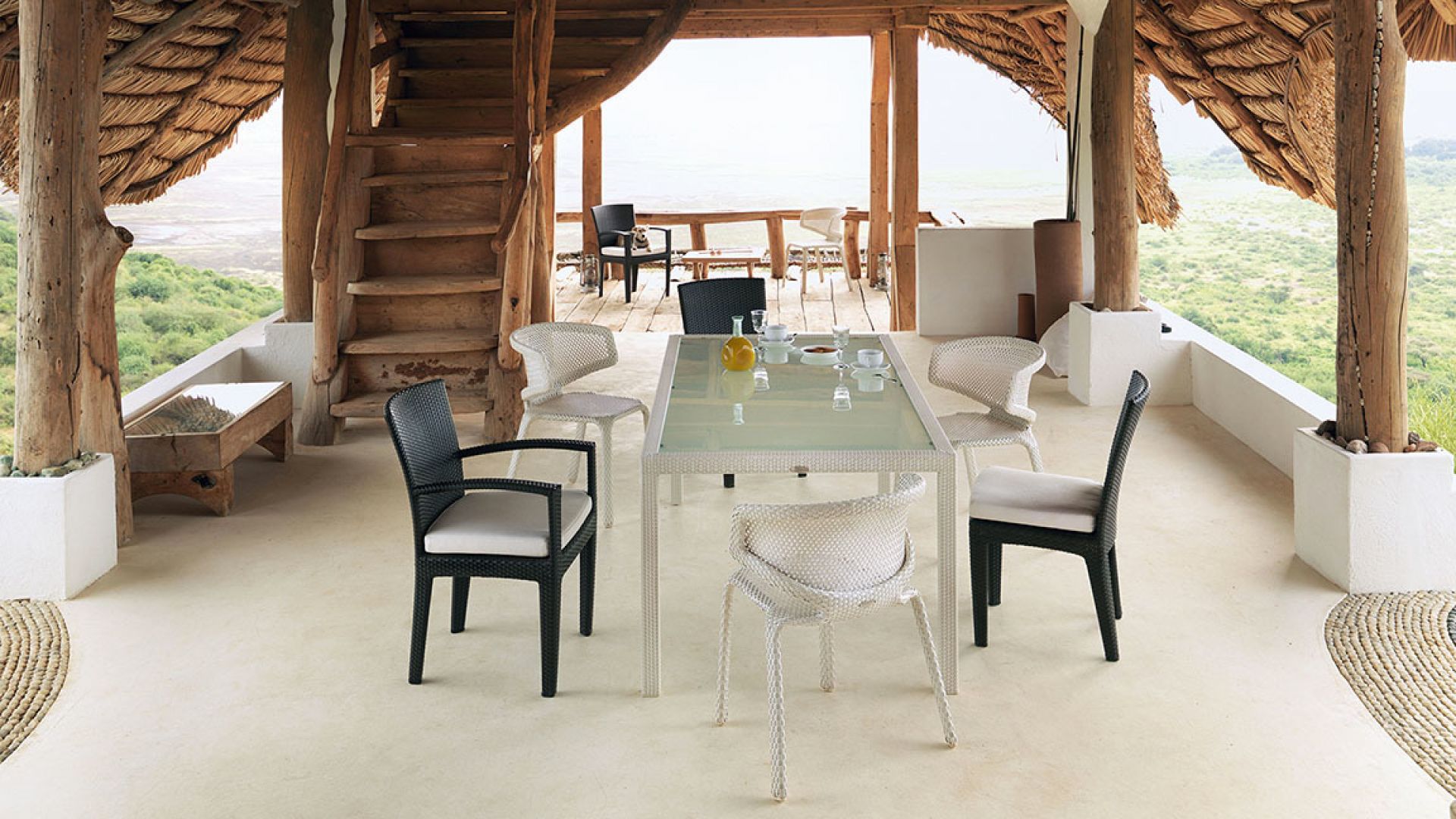 Seashell Armchair Fauteuil chalk Dedon