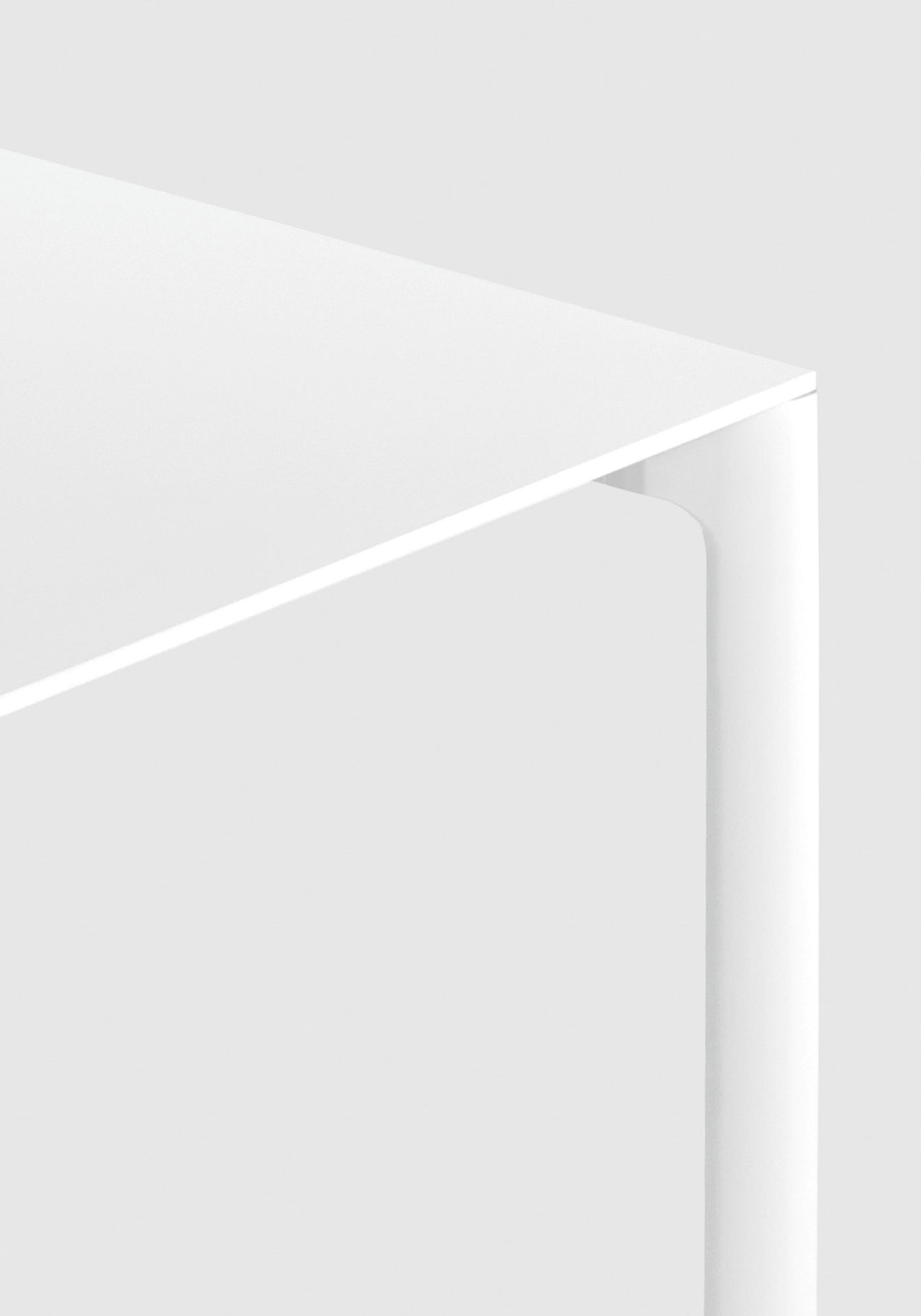 Maki Table Table de salle à manger Kristalia