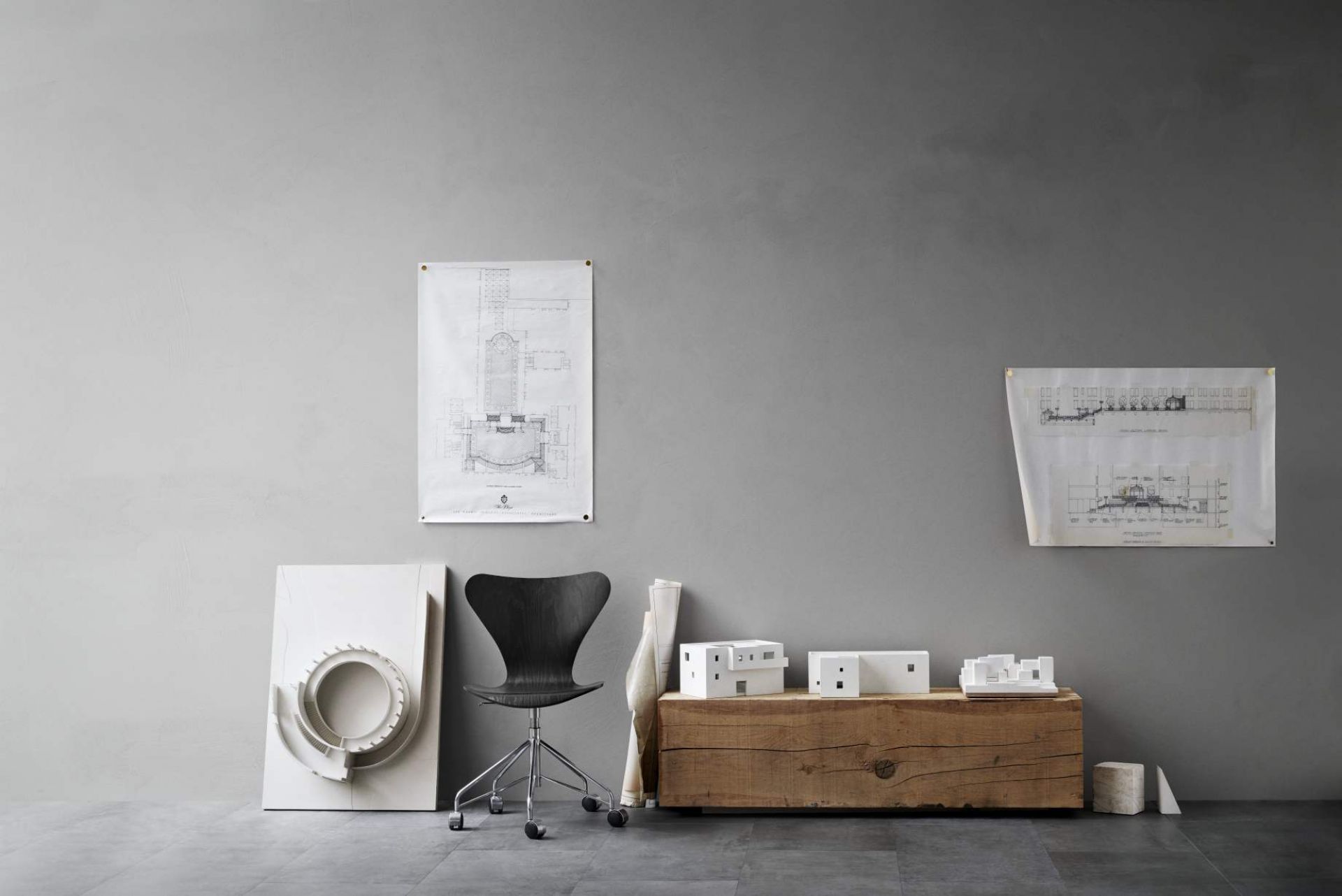 Sept / Série Chaise 3107 Fritz Hansen QUICK SHIP