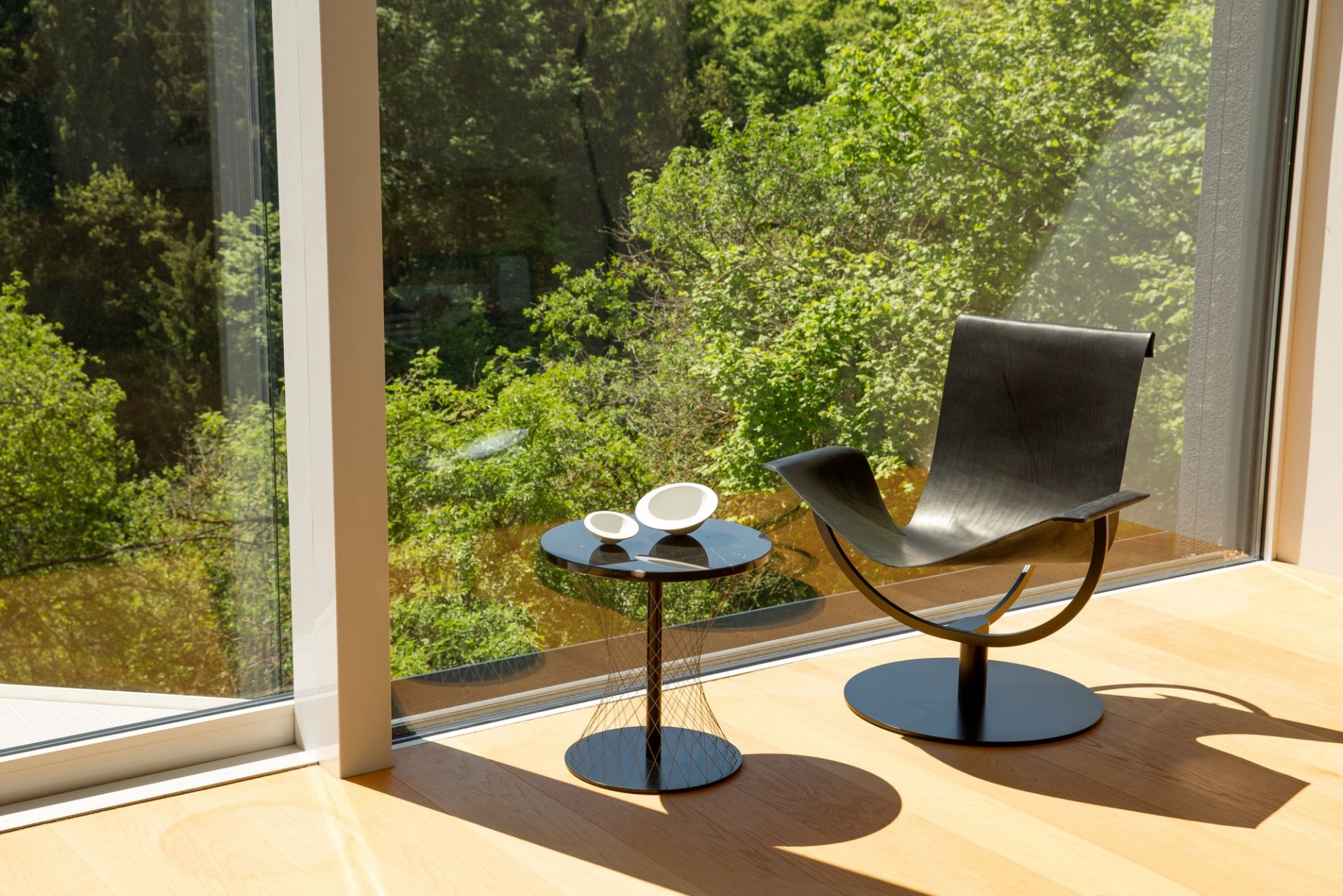 Network table d'appoint noir Favius 