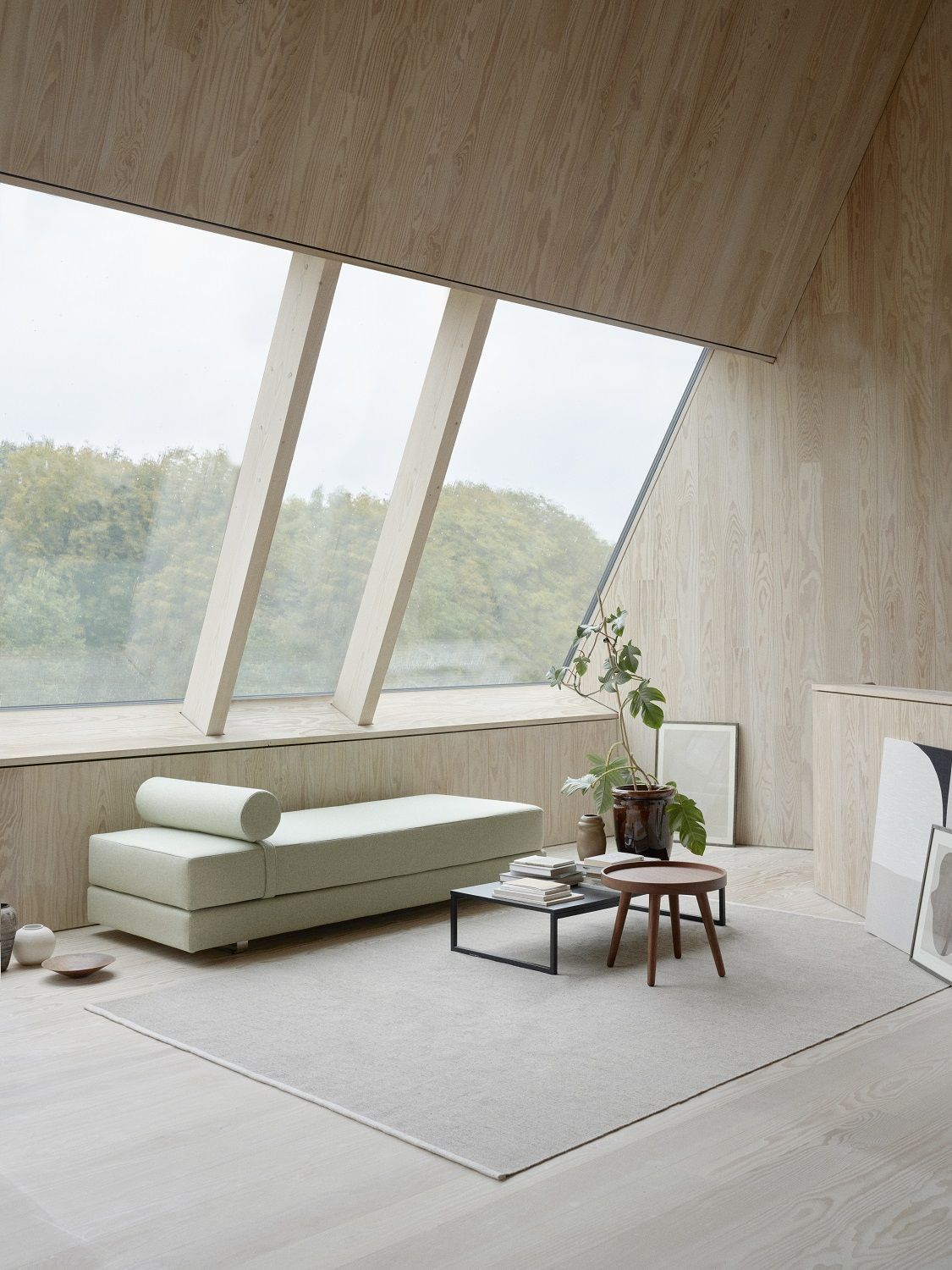 Lubi Daybed Lit de jour / canapé-lit avec matelas en mousse froide Softline