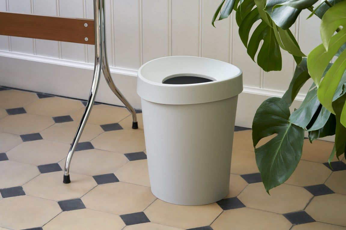 Happy Bin RE Small Corbeille à papier Vitra