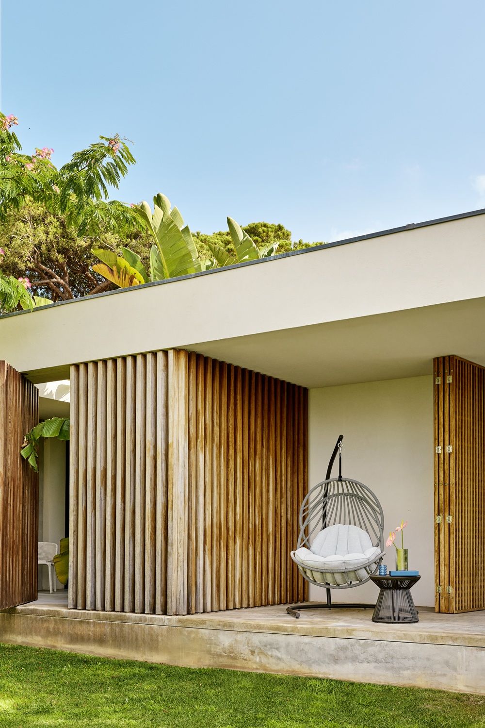 Kida Fauteuil suspendu avec pied Dedon