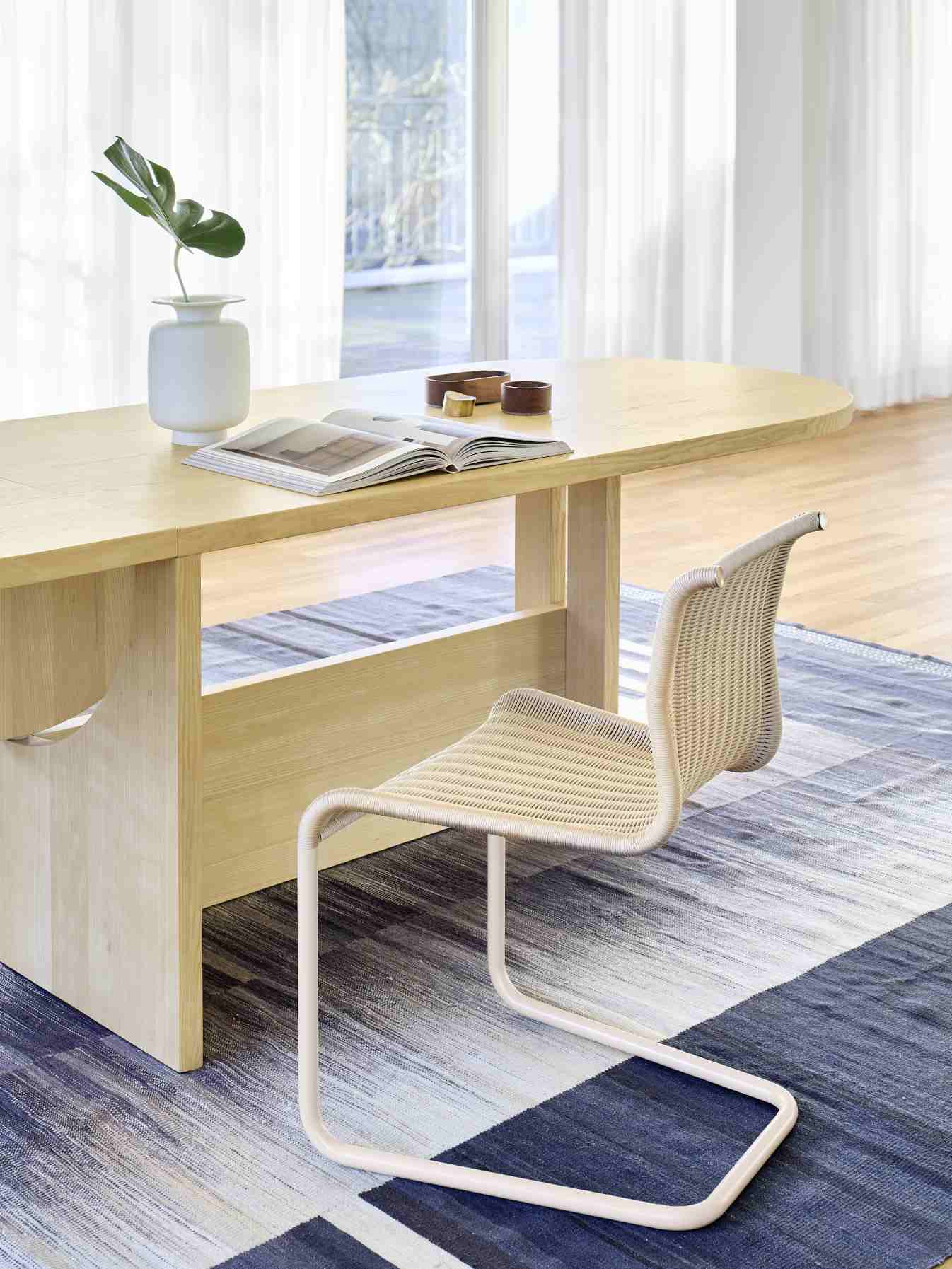 B15 Chaise en porte-à-faux Tecta B15 Chaise en porte-à-faux Tecta