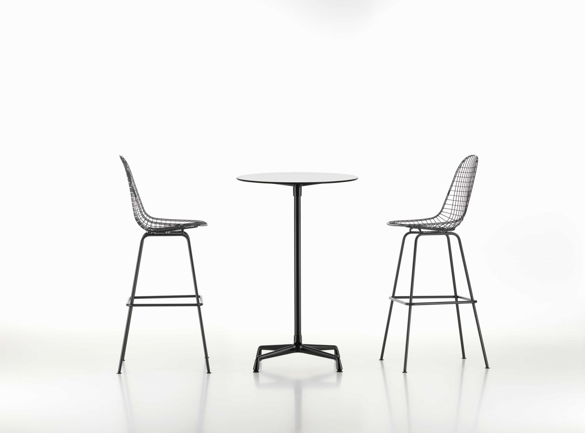 Eames Wire Bar Stool Tabouret de bar haut Vitra 